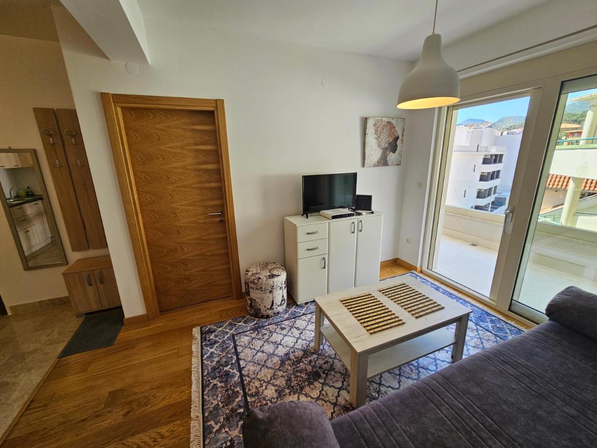 As Apartments Рафаиловичи Экстерьер фото