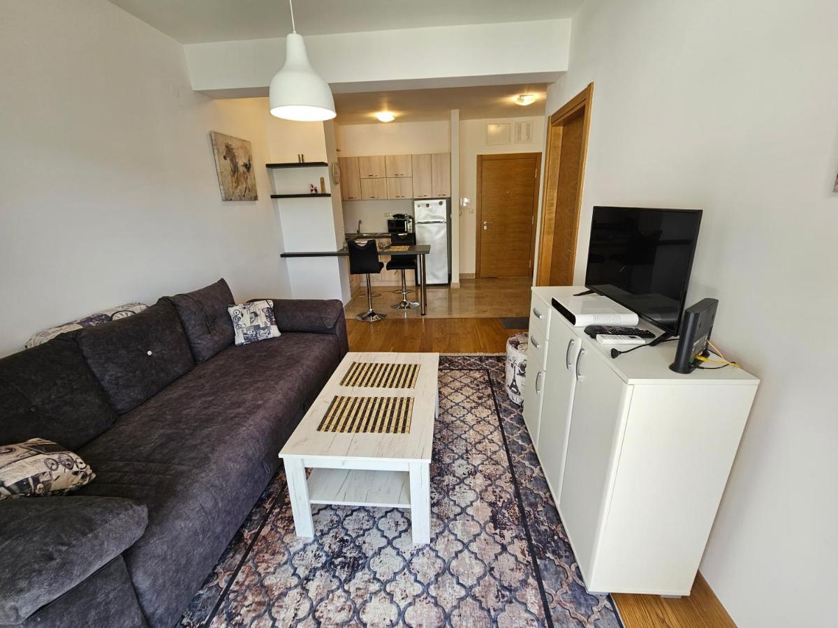 As Apartments Рафаиловичи Экстерьер фото