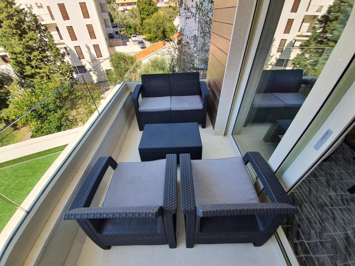 As Apartments Рафаиловичи Экстерьер фото